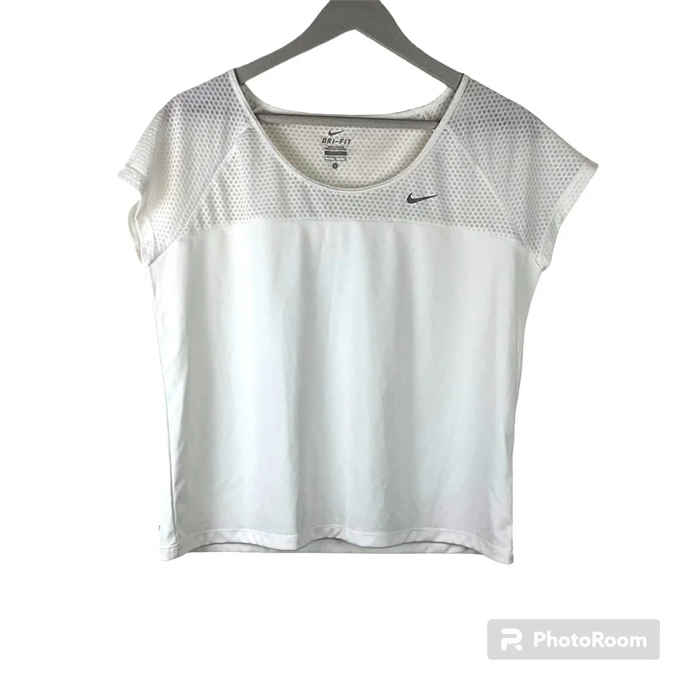 Nike DRI-FIT white TOP Women’s Size L